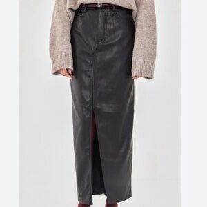 DE ROCOCO I S Black Faux Leather Skirt